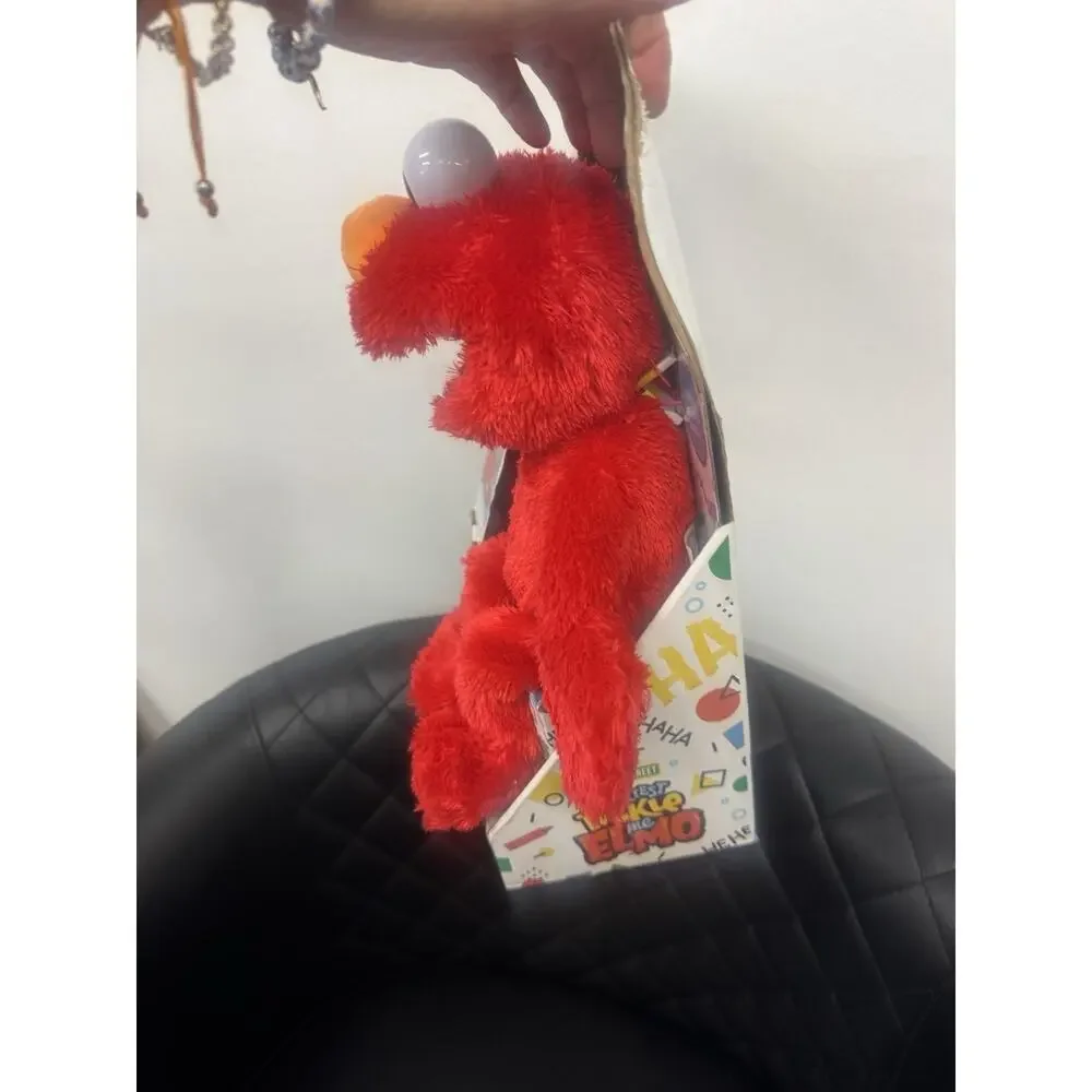 Playskool Sesame Street Tickle Me Elmo Plush Boxed 14-24in 18M+ 2011 F0552